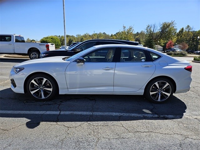 2025 Acura TLX Technology photo 4