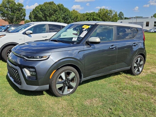 2020 Kia Soul EX photo 2