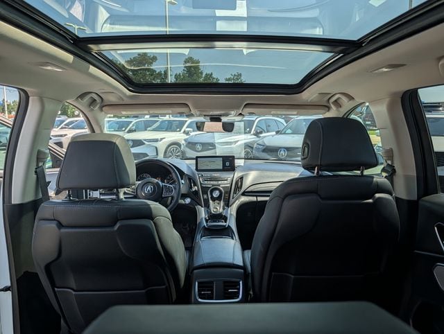 Used 2019 Acura RDX Technology Package with VIN 5J8TC2H55KL035345 for sale in Macon, GA