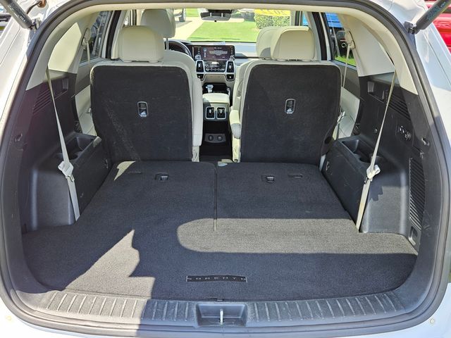 2022 Kia Sorento EX - Photo 13