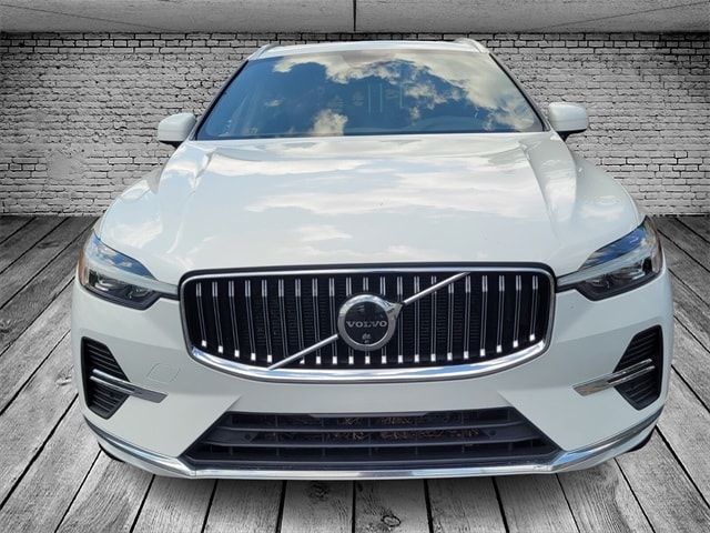 Used 2023 Volvo XC60 Plus with VIN YV4L12DE4P1352138 for sale in Macon, GA
