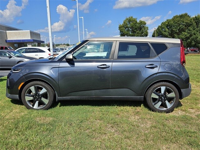 2020 Kia Soul EX photo 3