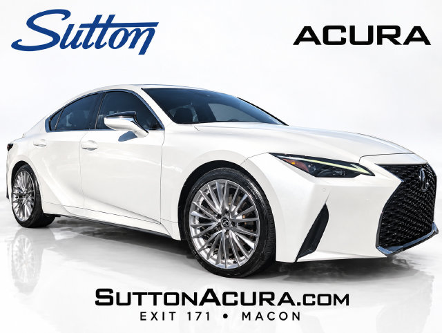 2023 Lexus IS