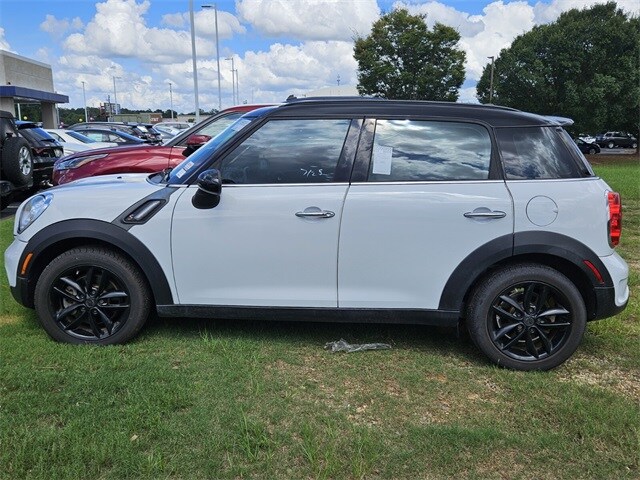 2016 Mini Cooper Base photo 4