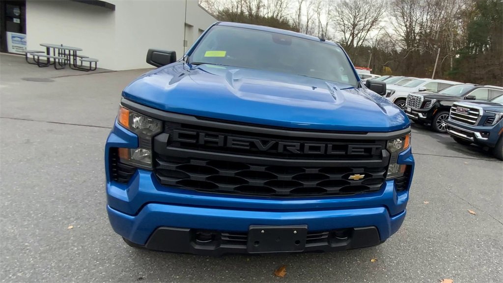 2022 Chevrolet Silverado 1500 Custom photo 4