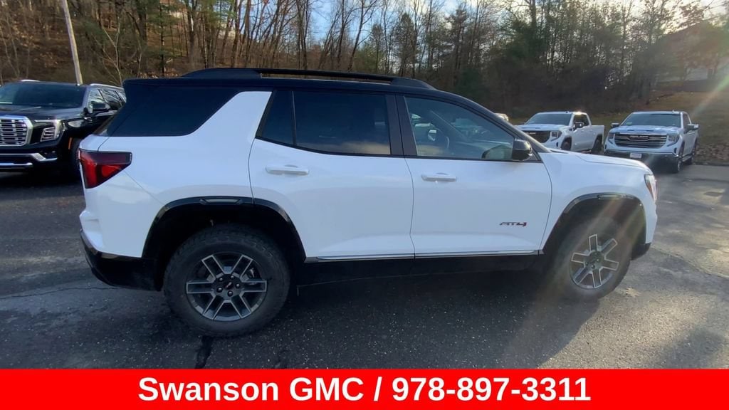 2026 GMC Terrain AT4 - Photo 10