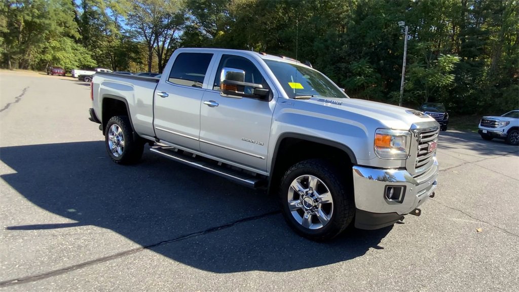 2019 Gmc Sierra 2500 HD SLT photo 2