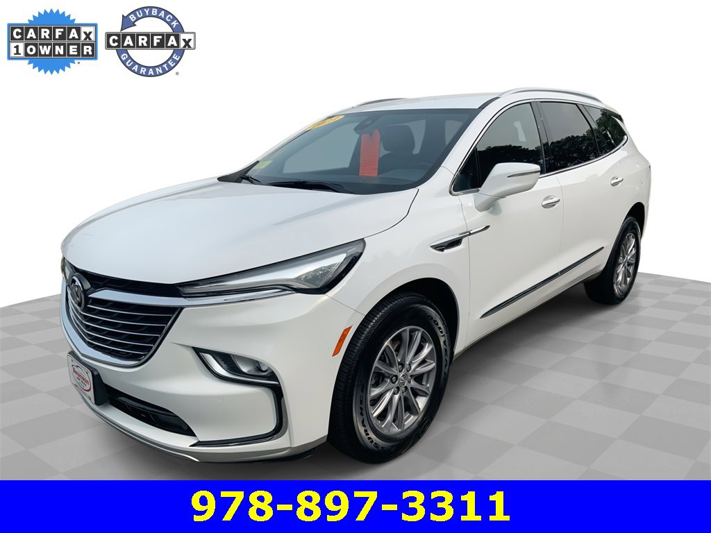 2023 Buick Enclave Essence