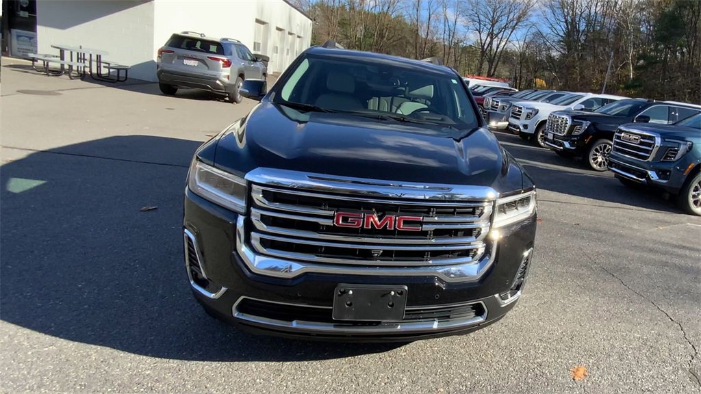 2023 Gmc Acadia SLT photo 2