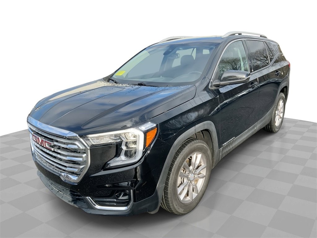 2024 GMC Terrain SLT's photo