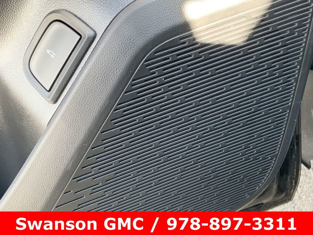 2026 GMC Terrain AT4 - Photo 23