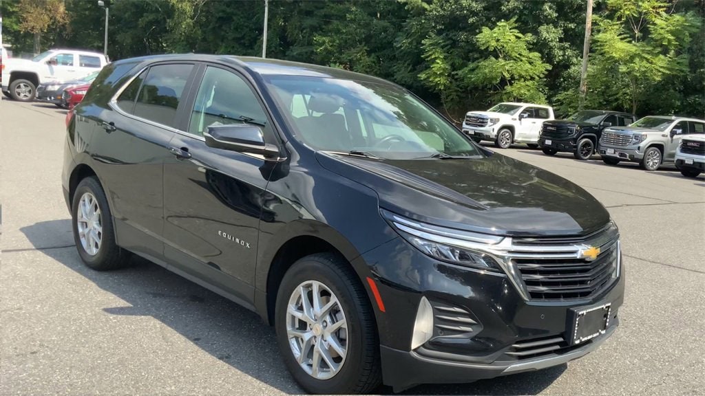 Used 2022 Chevrolet Equinox LT with VIN 3GNAXUEV3NL171189 for sale in Acton, MA