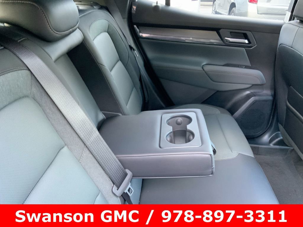 2026 GMC Terrain AT4 - Photo 32