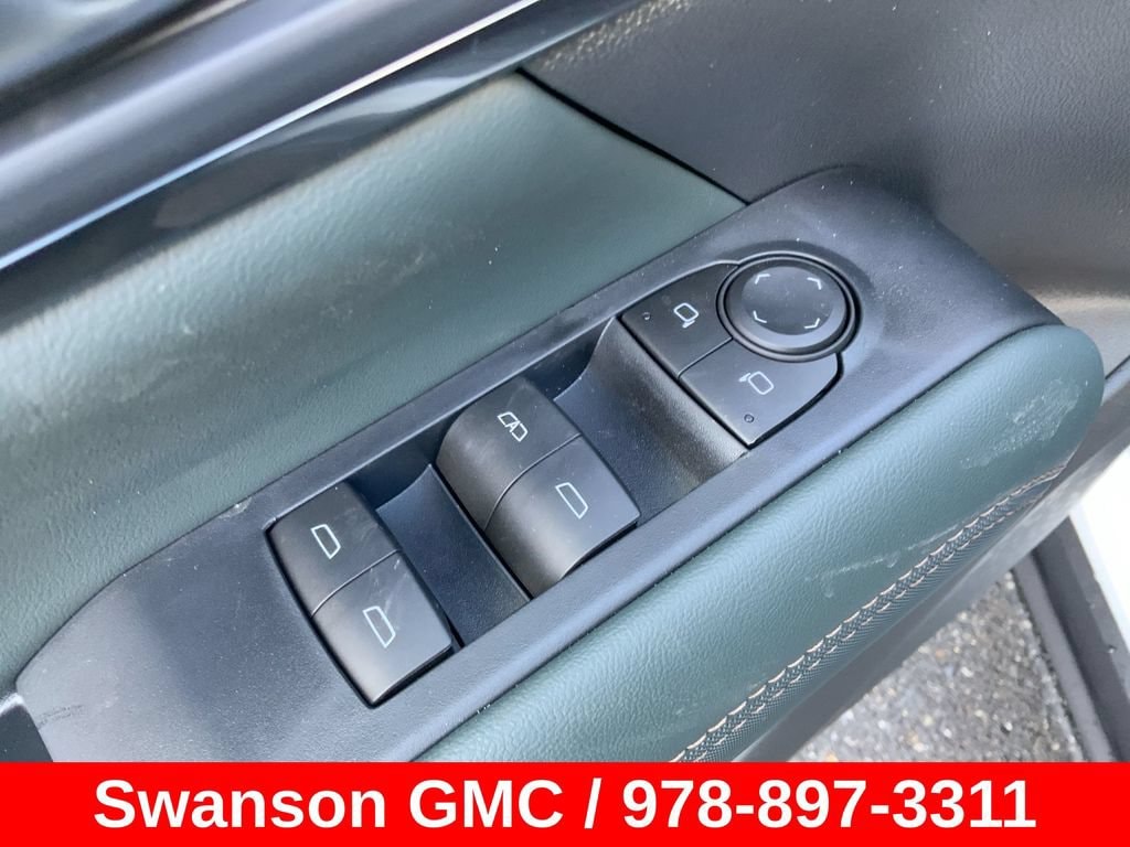 2026 GMC Terrain AT4 - Photo 23