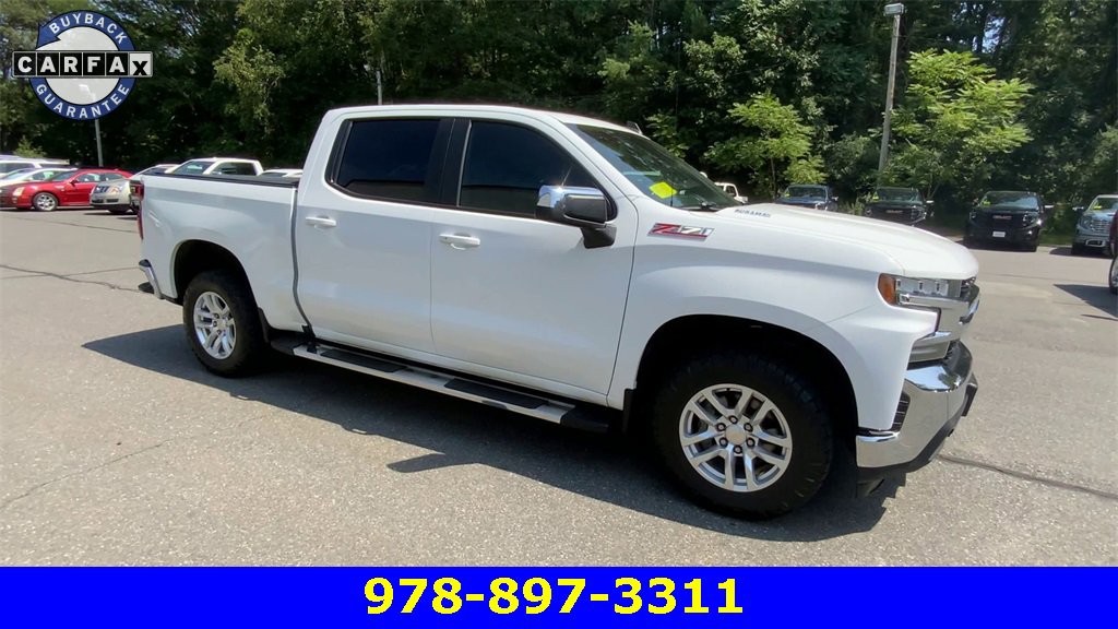 2020 Chevrolet Silverado 1500 LT photo 2