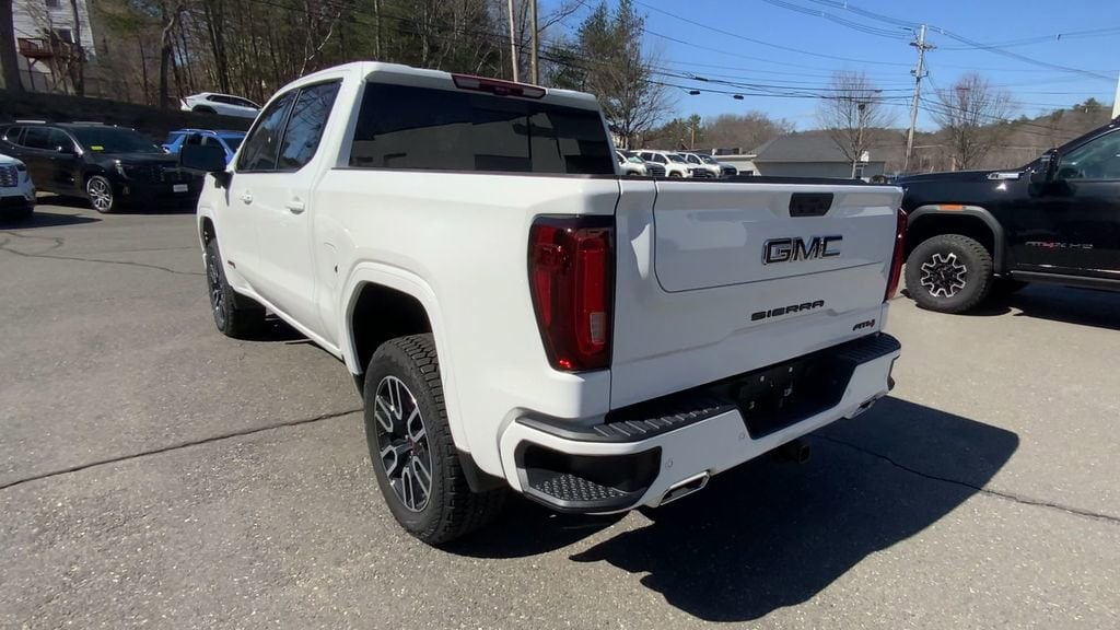 2026 GMC Sierra 1500 AT4 - Photo 8
