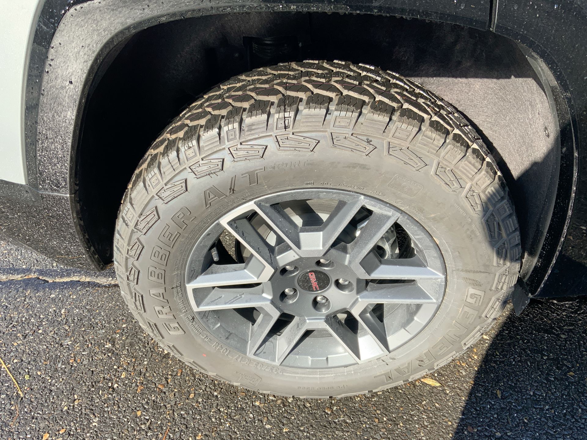2026 GMC Terrain AT4 - Photo 75