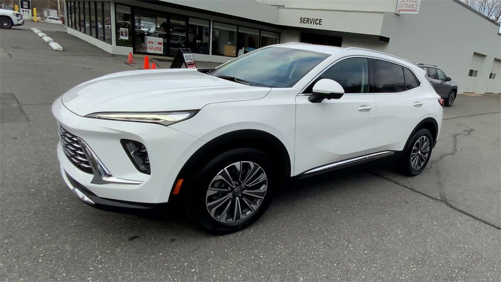 2025 Buick Envision Preferred photo 4