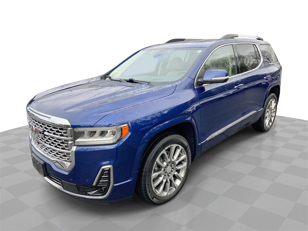 2023 GMC Acadia Denali's photo