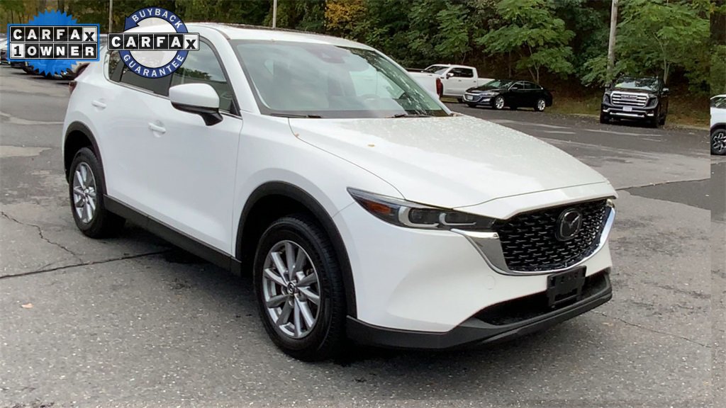 2023 Mazda CX-5 2.5 S Preferred photo 3