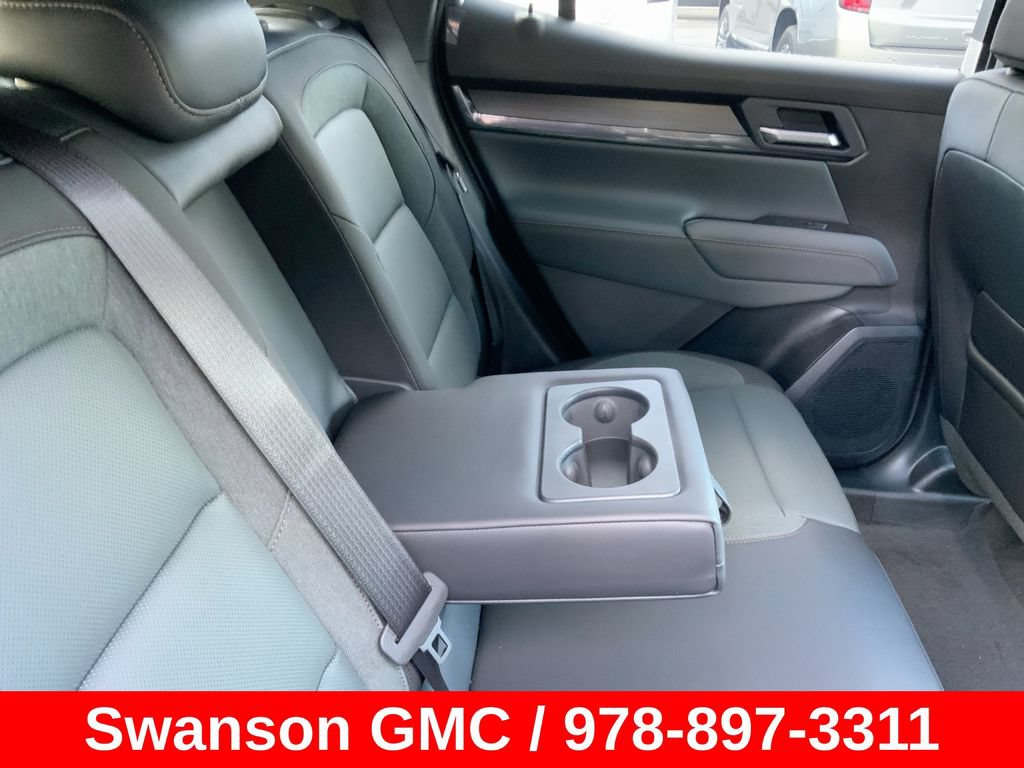 2026 GMC Terrain AT4 - Photo 32