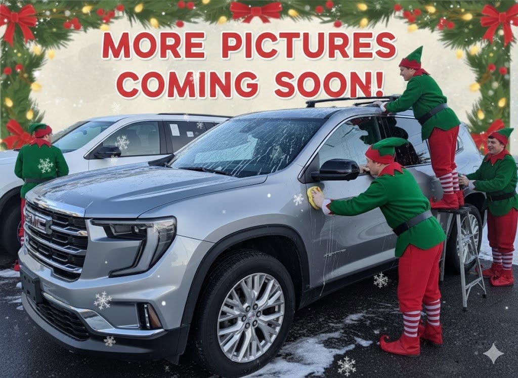 2024 GMC Acadia Elevation's photo