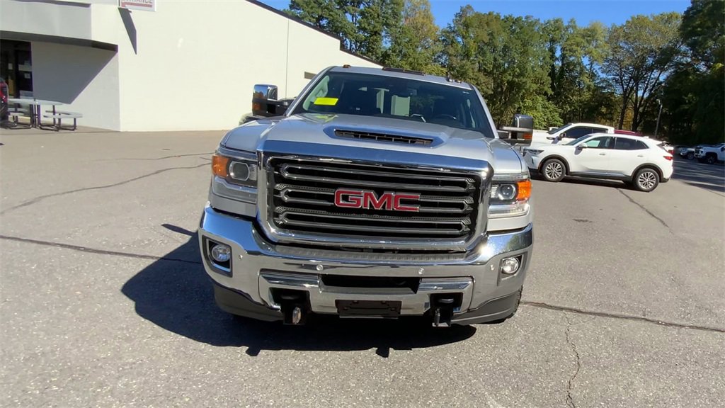 2019 Gmc Sierra 2500 HD SLT photo 3