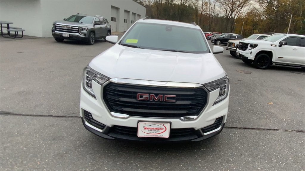 Used 2023 GMC Terrain SLE SUV