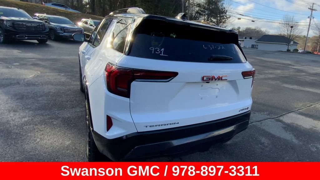 2026 GMC Terrain AT4 - Photo 8