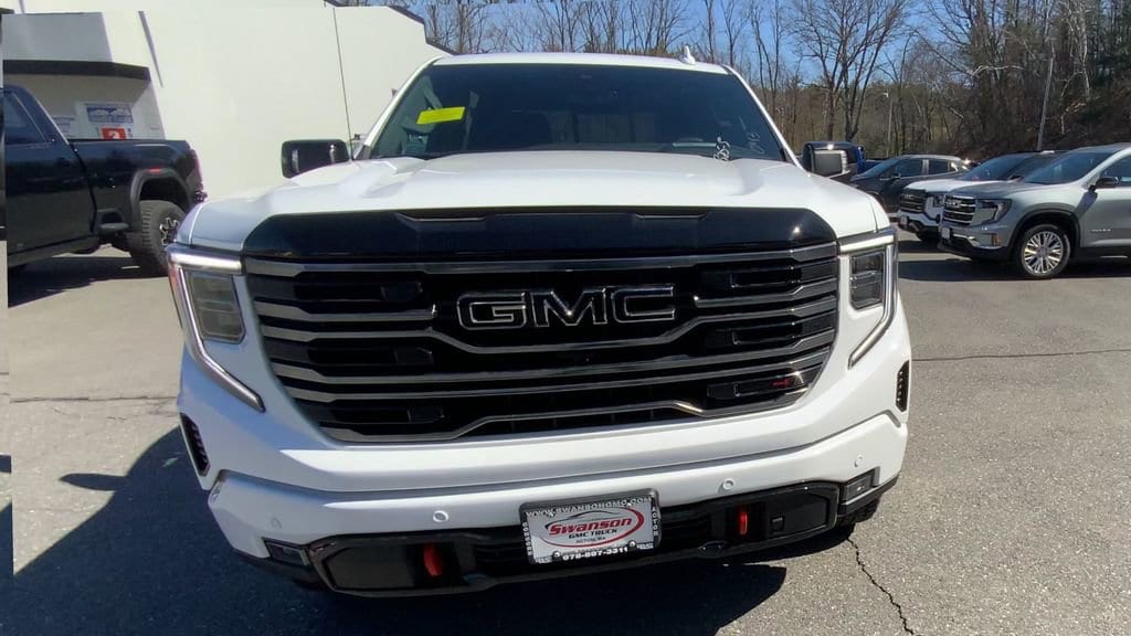 2026 GMC Sierra 1500 AT4 - Photo 4