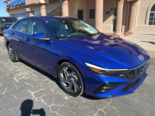 2025 Hyundai Elantra Limited's photo