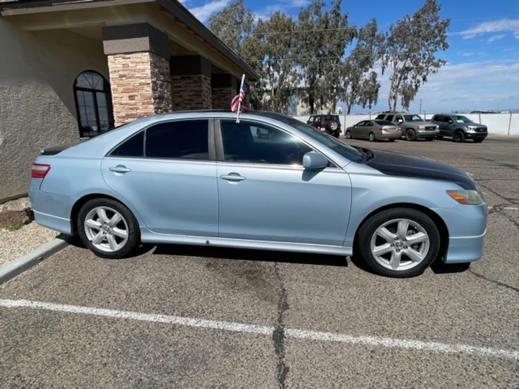 Used 2009 Toyota Camry SE Sedan