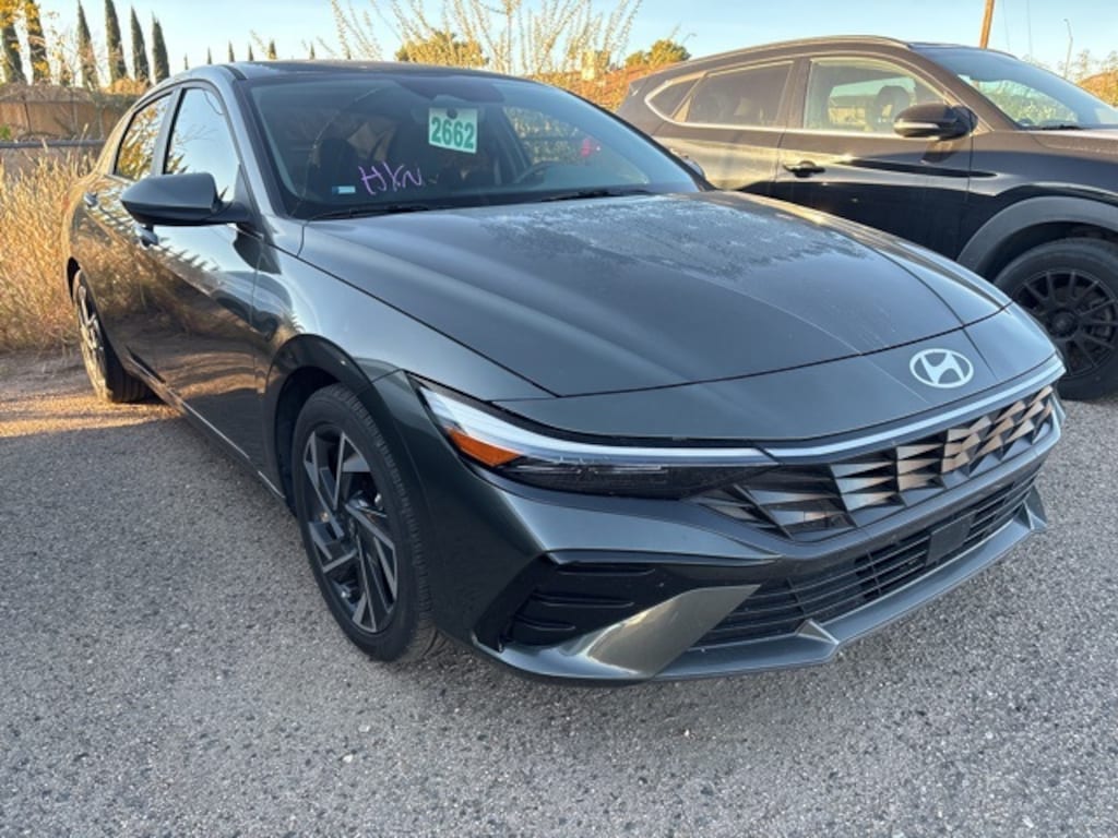 Used 2024 Hyundai Elantra SEL Sedan