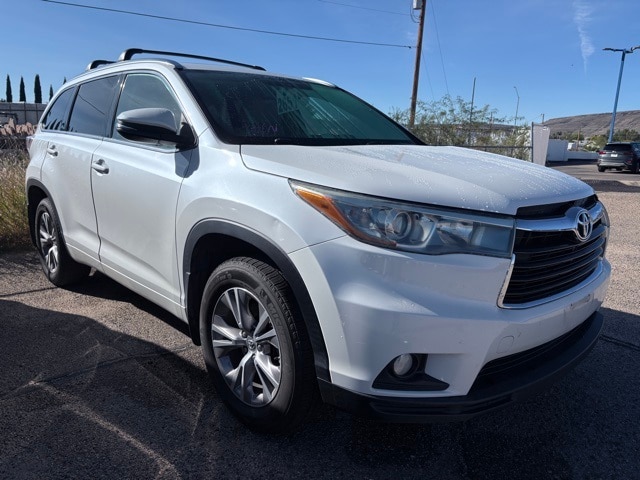 2015 Toyota Highlander XLE's photo