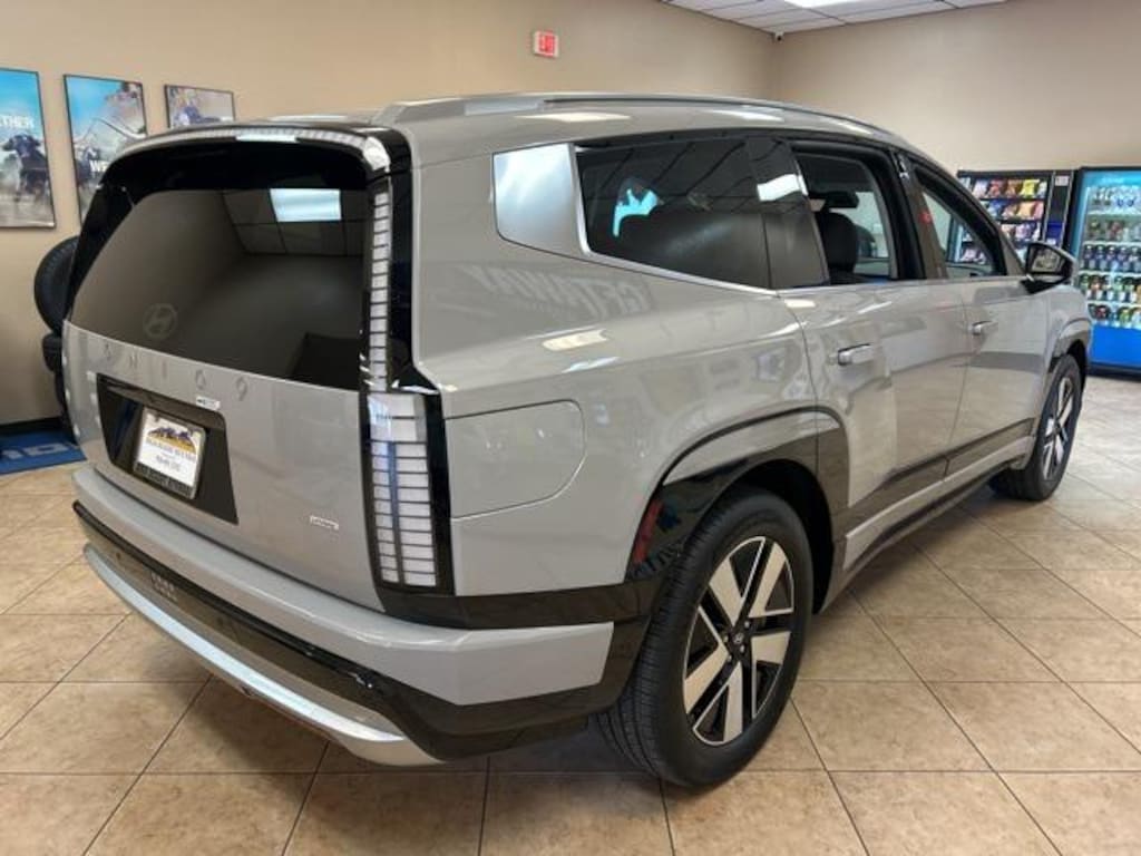 New 2026 Hyundai IONIQ 9 SEL SUV