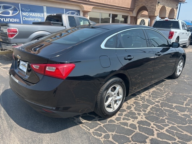 Used 2018 Chevrolet Malibu 1LS with VIN 1G1ZB5ST4JF114970 for sale in Kingman, AZ