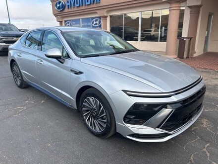 2025 Hyundai Sonata Hybrid SEL Sedan