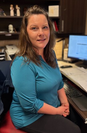 Staff member Christina Williams from ID_a85b647bb7c9
