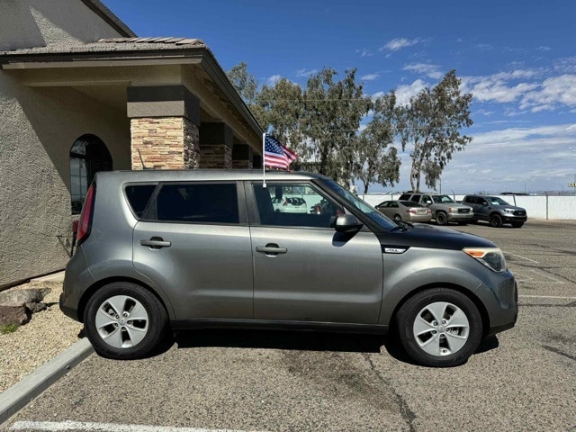 Used 2016 Kia Soul Base with VIN KNDJN2A20G7290260 for sale in Kingman, AZ