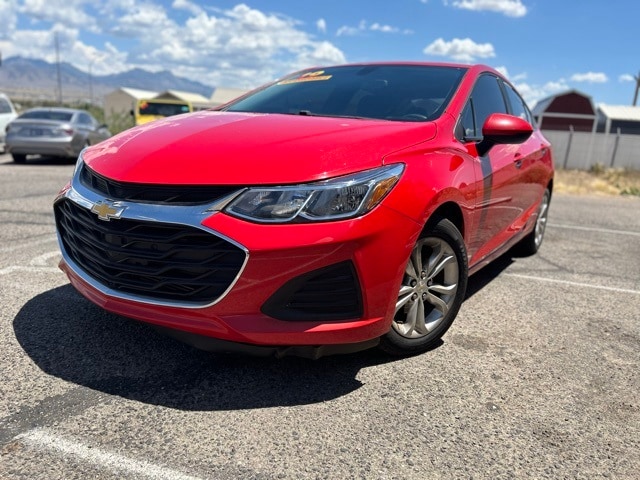 Used 2019 Chevrolet Cruze LS with VIN 1G1BC5SM8K7110116 for sale in Kingman, AZ