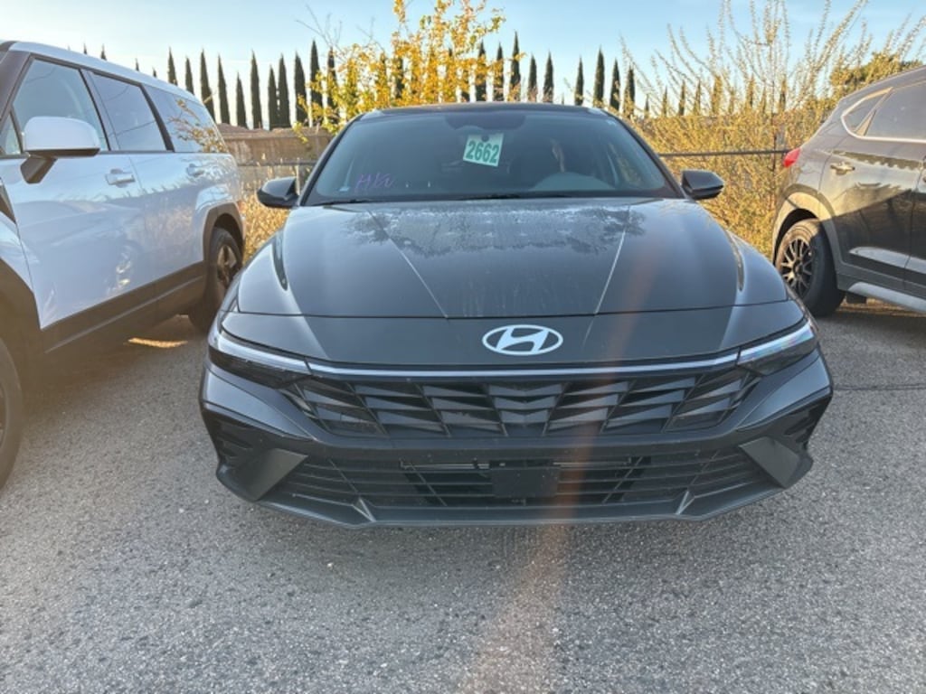 Used 2024 Hyundai Elantra SEL Sedan