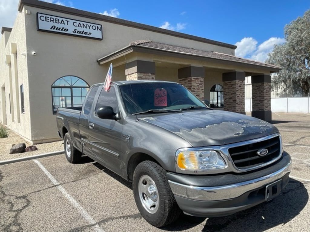 Used 2003 Ford F-150 Lariat Truck Super Cab
