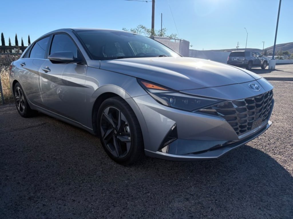 Used 2021 Hyundai Elantra Limited Sedan