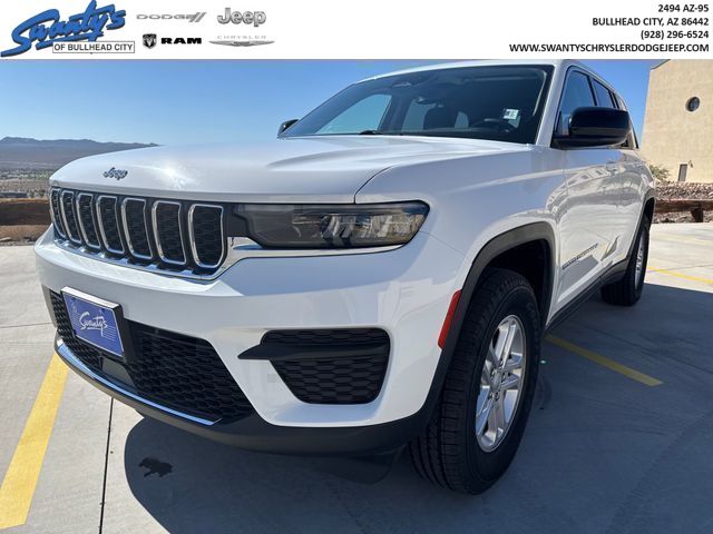2023 Jeep Grand Cherokee Laredo's photo