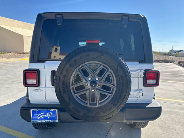 2024 Jeep Wrangler Sport S photo 4