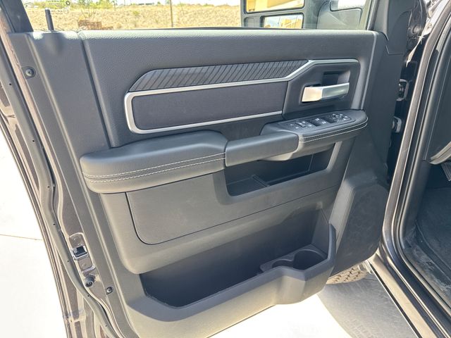 2026 RAM 2500 Big Horn - Photo 10
