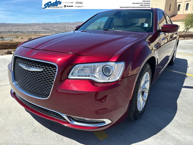 2016 Chrysler 300 Limited