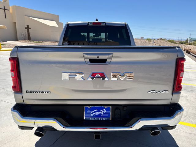 2025 Ram 1500 Laramie photo 3