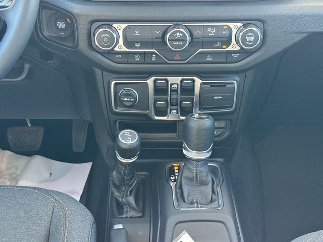 2026 Jeep Wrangler 4-Door Sport S - Photo 23