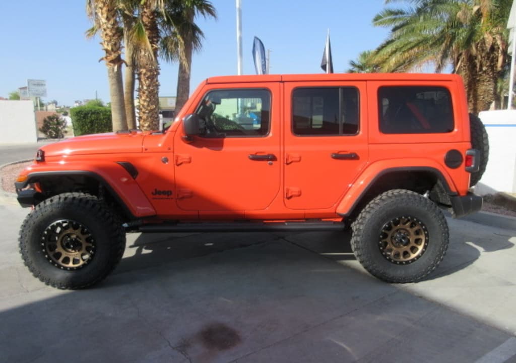 New 2023 Jeep Wrangler 4DOOR SAHARA ALTITUDE 4X4 For Sale Bullhead